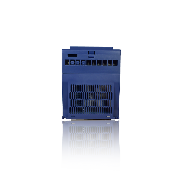 Variador de Frecuencia Marca Veikong Trifásico 7.5 hp VFD500M-5R5GT4B, 380 - 480 VAC, Corriente (A): 13.0 - 17.0